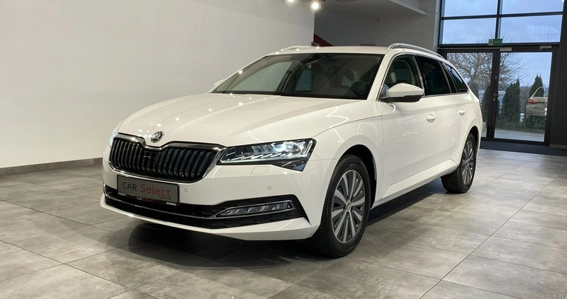 Skoda Superb cena 104900 przebieg: 107000, rok produkcji 2020 z Piastów małe 529